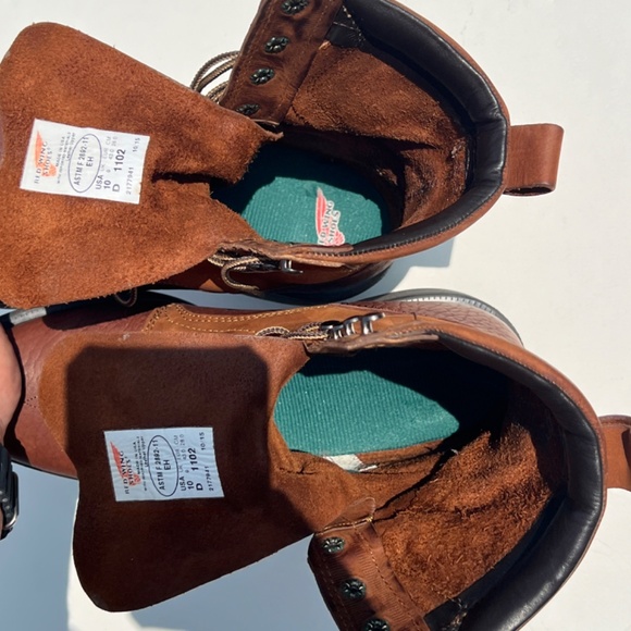 Red Wing 1102 Men's 8-Inch Work Boot Soft Toe, Electrical Hazard, Oil Res - 10D - Picture 13 of 16